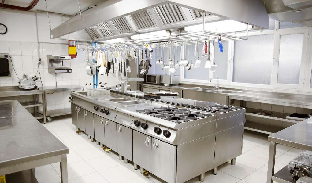 Quels sont les différents types de cuisine ? 3 cuisine industrielle