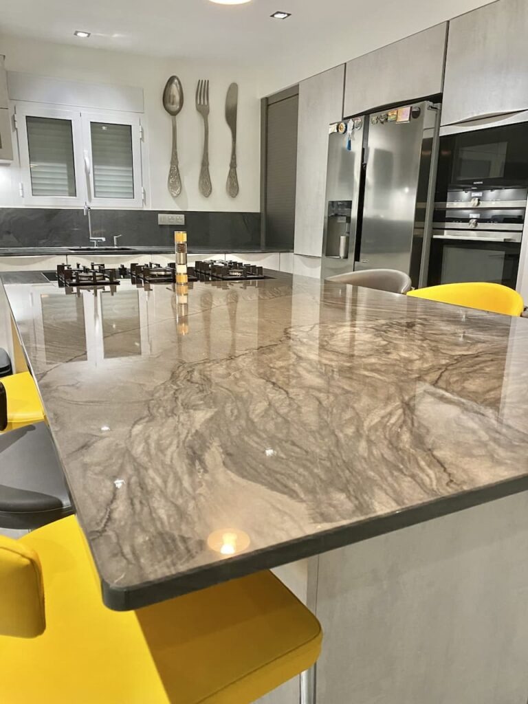 dg-cuisine-realisation-franconville-cuisine-allemande-plan-de-travail-ceramique-Laminam-02